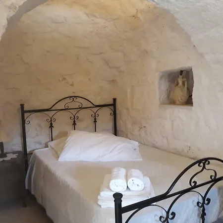 Trullo Del Bosco Felice Country house